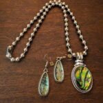 Real abalone pendant and earrings jewelry set