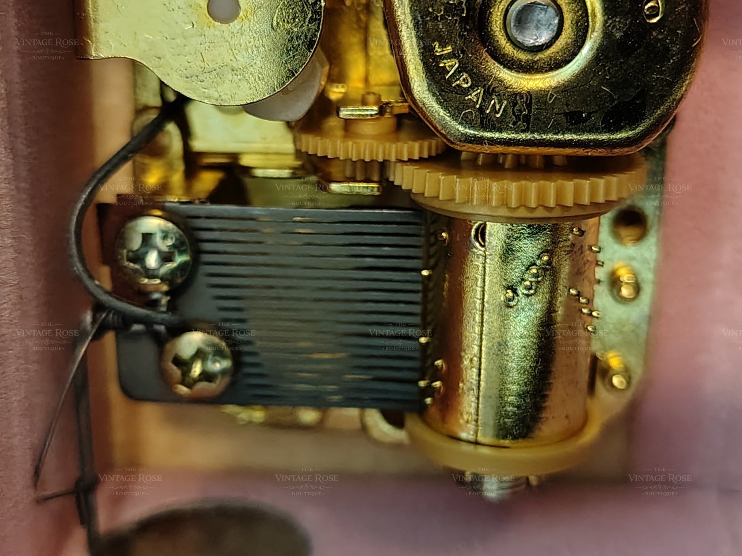 HDRB-VR-0005 17
